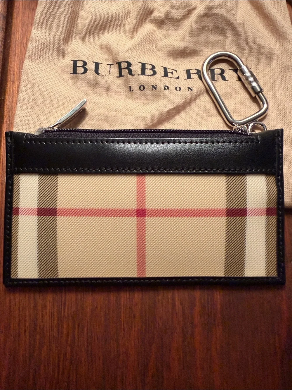 New w Tags Burberry Nova Check card case/ Key pouch